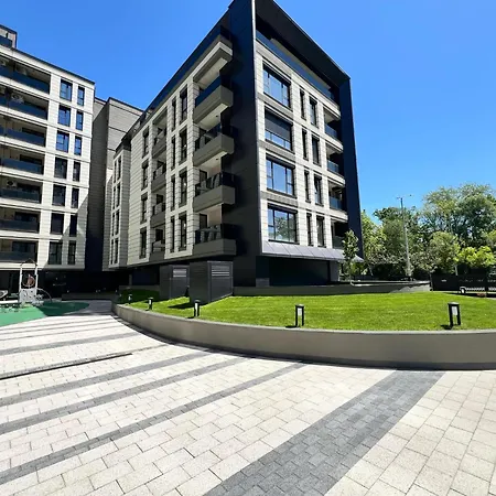 Lux Φιλιππούπολη